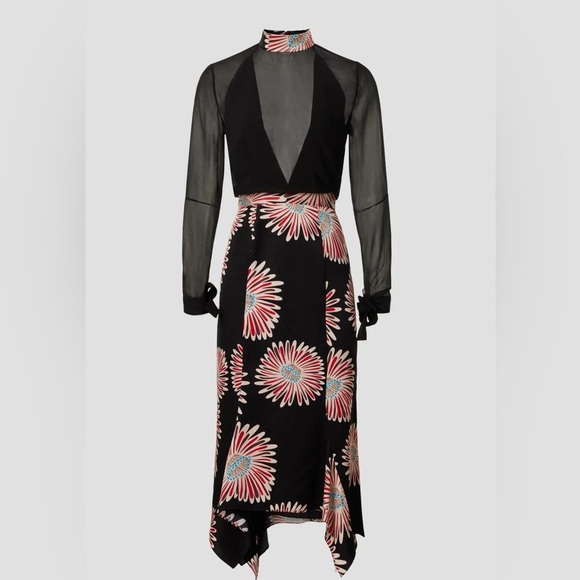 Obando Floral Chiffon Overlay handkercheif hem Dress Size: 6 - Picture 2 of 6